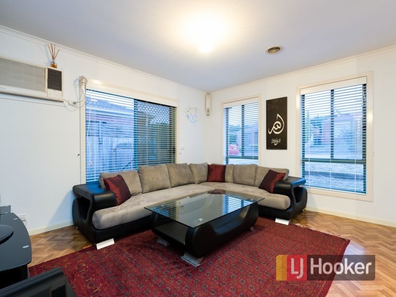 15 Redwood Avenue, Hampton Park VIC 3976