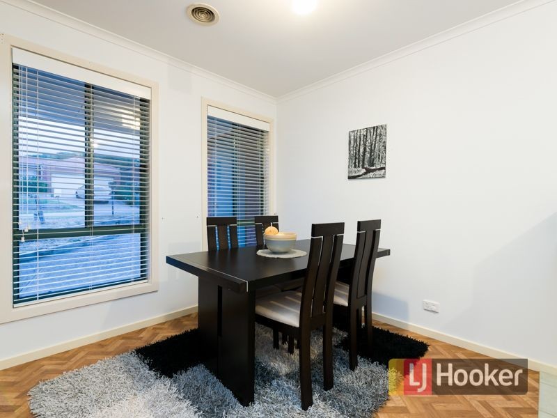 15 Redwood Avenue, Hampton Park VIC 3976