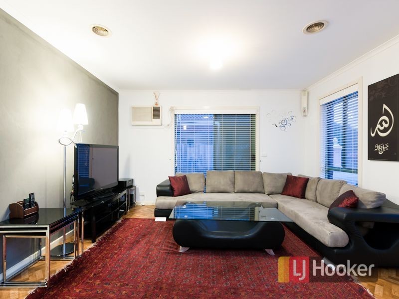 15 Redwood Avenue, Hampton Park VIC 3976