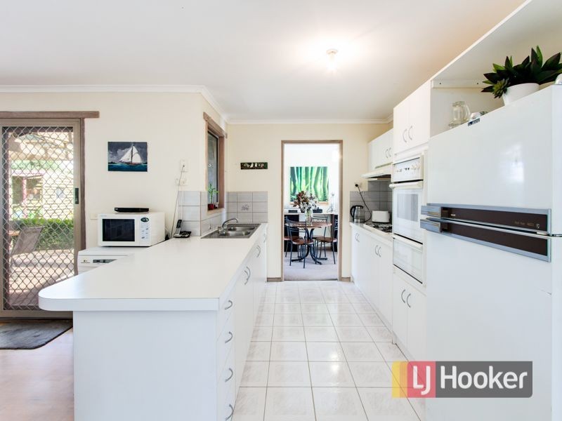 6 Jodi Place, Hampton Park VIC 3976