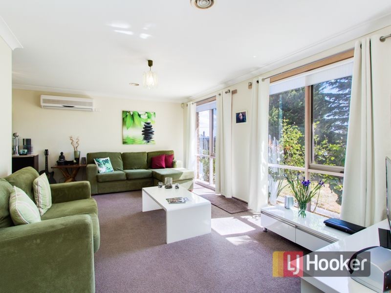 6 Jodi Place, Hampton Park VIC 3976