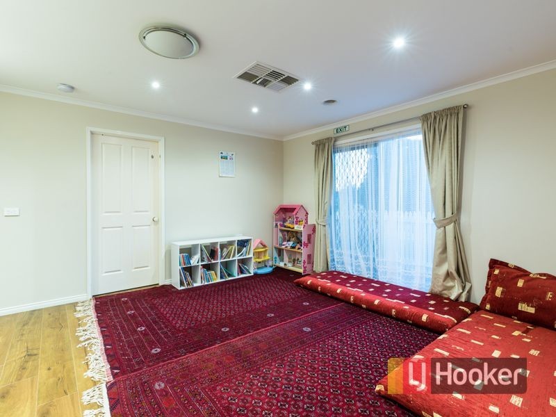 17 Ainsleigh Court, Narre Warren VIC 3805