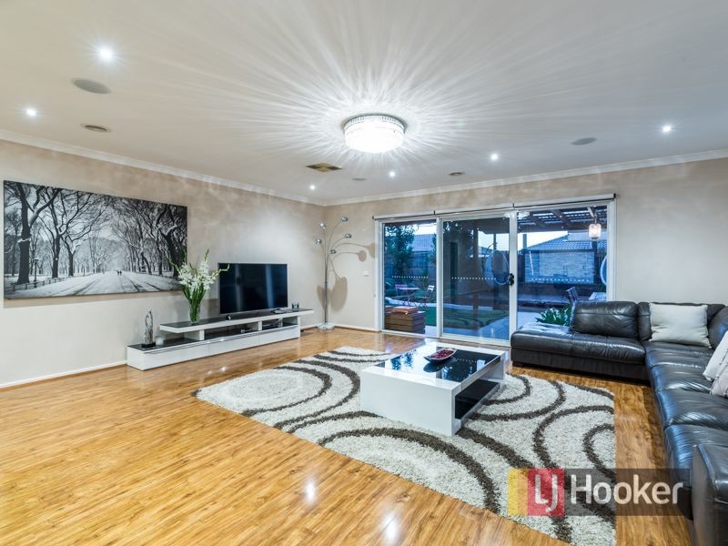 7 Aylesbury Court, Hampton Park VIC 3976