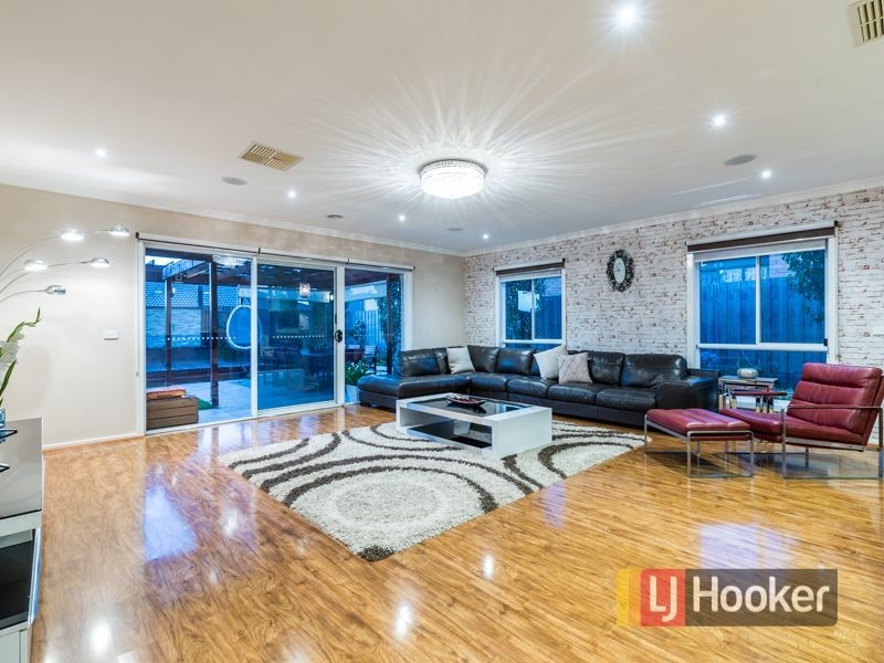 7 Aylesbury Court, Hampton Park VIC 3976