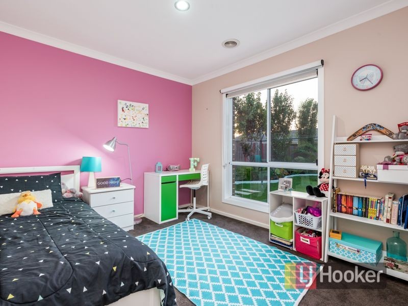 7 Aylesbury Court, Hampton Park VIC 3976