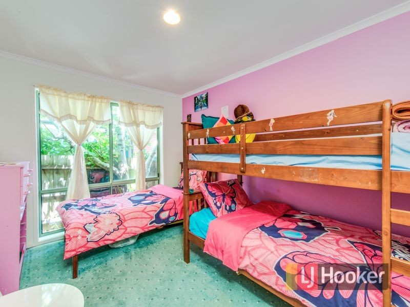 24 Cumberland Chase, Hampton Park VIC 3976