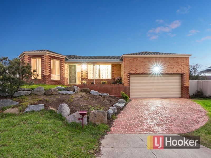7. Aveley Place, Cranbourne East VIC 3977