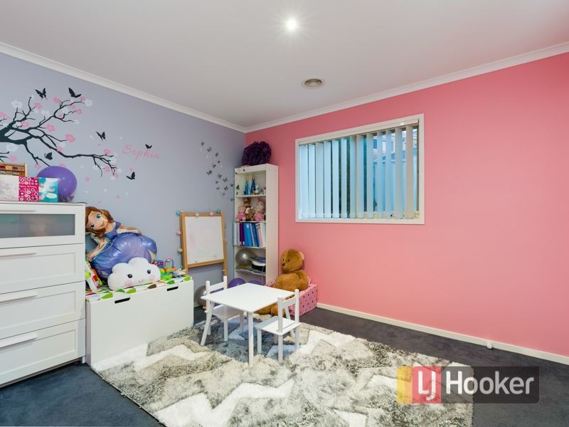 7. Aveley Place, Cranbourne East VIC 3977
