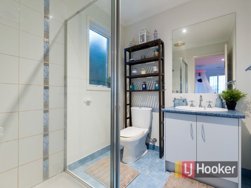 7. Aveley Place, Cranbourne East VIC 3977