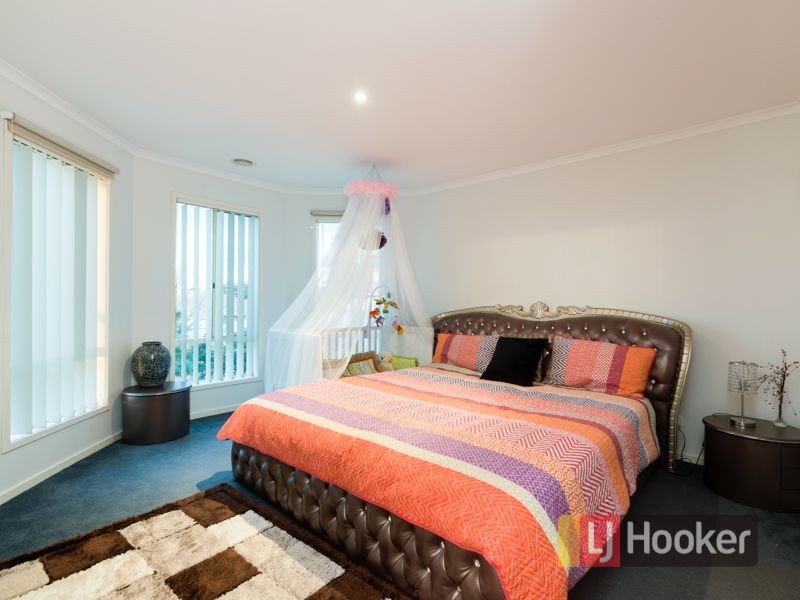 7. Aveley Place, Cranbourne East VIC 3977