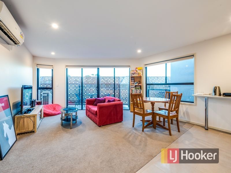 14/16 Winifred Street, Essendon VIC 3040