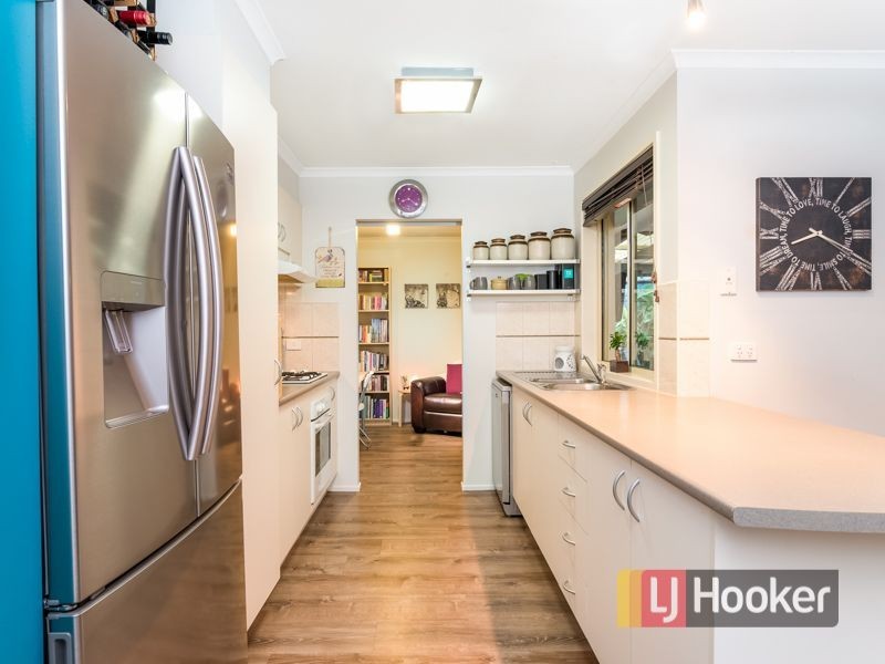 60 Astley Wynd, Lynbrook VIC 3975