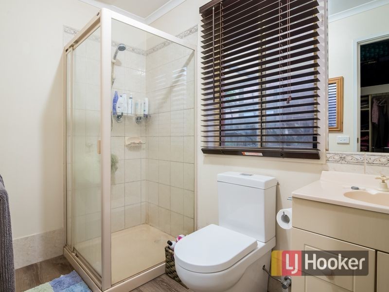 60 Astley Wynd, Lynbrook VIC 3975