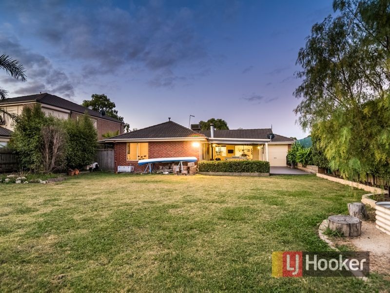 60 Astley Wynd, Lynbrook VIC 3975