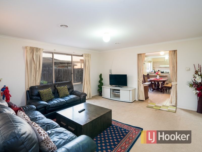 15 Niagara Court, Hampton Park VIC 3976