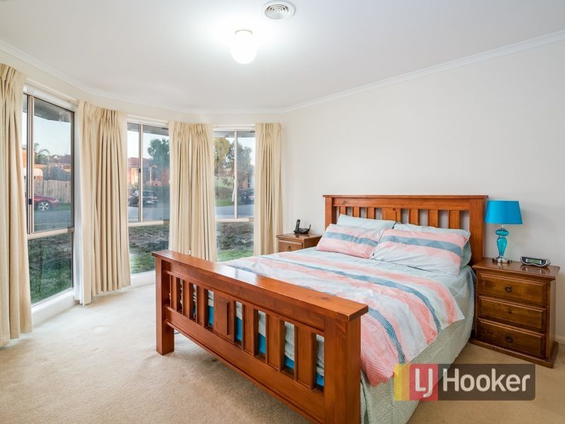 15 Niagara Court, Hampton Park VIC 3976