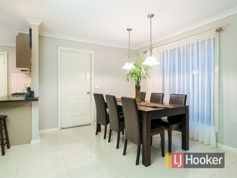 25 Statley Drive, Cranbourne East VIC 3977