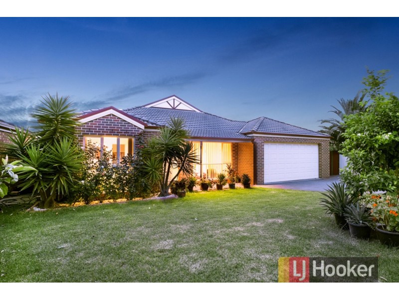 7 Ratcliffe Way, Lynbrook VIC 3975