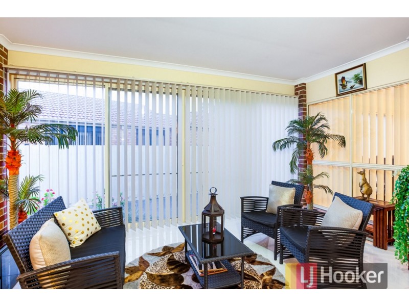 7 Ratcliffe Way, Lynbrook VIC 3975