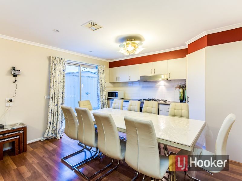 49 Tomasetti Crescent, Narre Warren VIC 3805