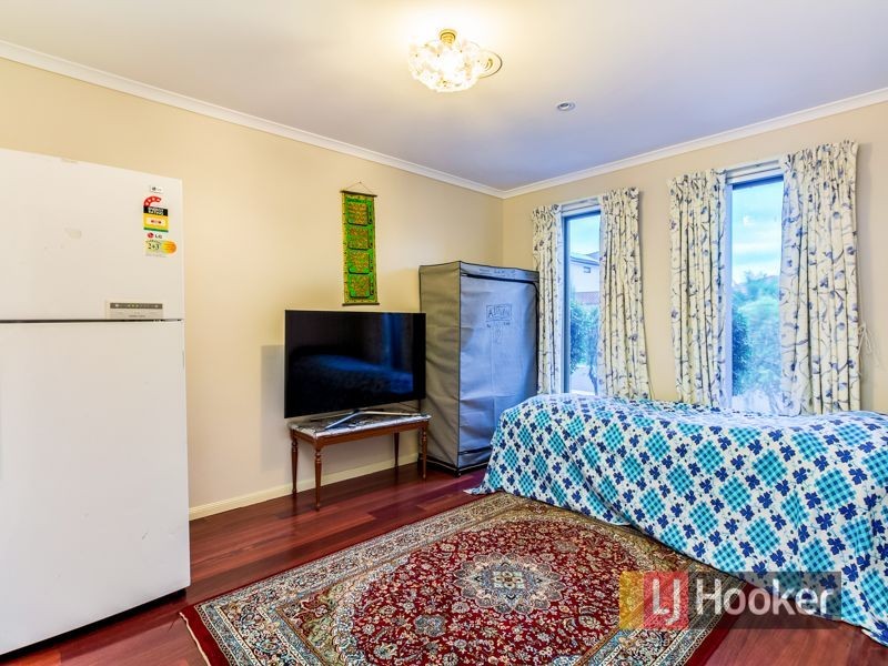 49 Tomasetti Crescent, Narre Warren VIC 3805