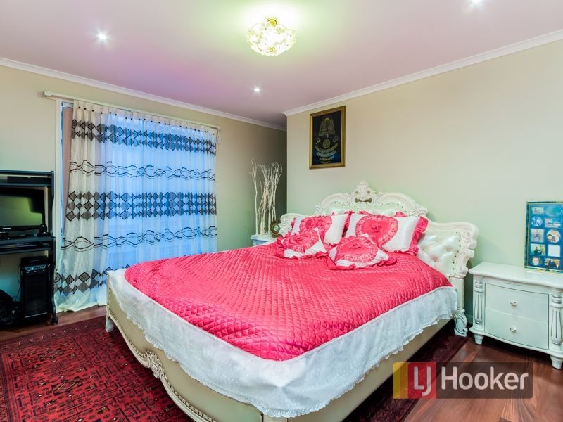 49 Tomasetti Crescent, Narre Warren VIC 3805