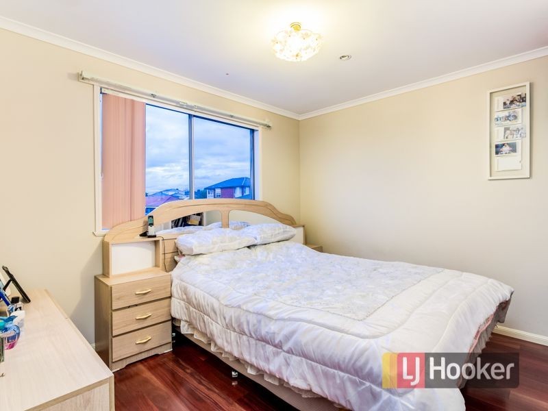 49 Tomasetti Crescent, Narre Warren VIC 3805