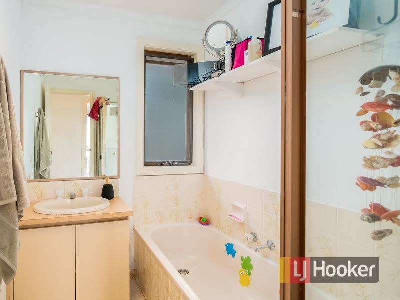 25 Kerrison Drive, Hampton Park VIC 3976