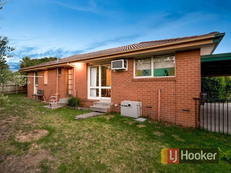 25 Kerrison Drive, Hampton Park VIC 3976