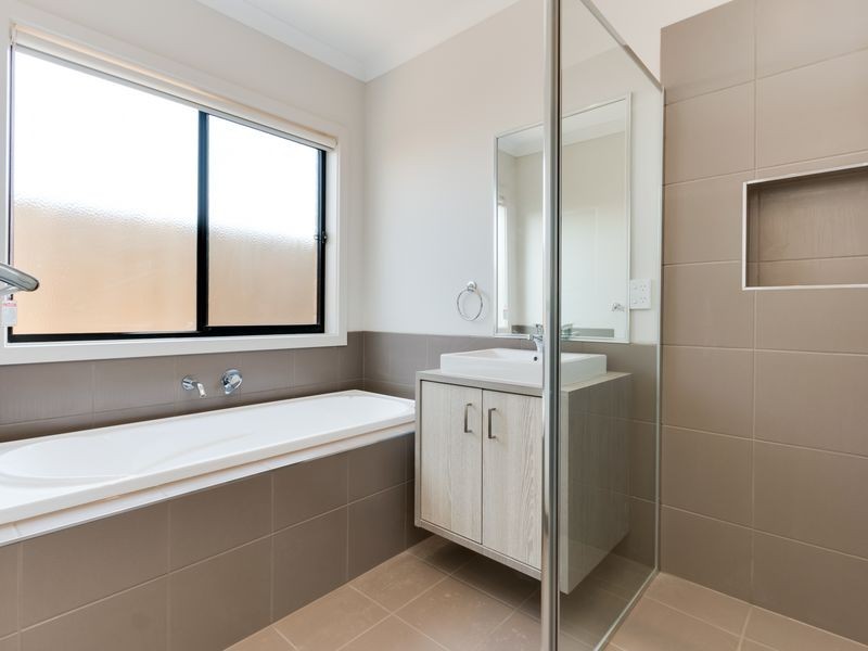 Lot 263 Fiorelli Boulevard, Cranbourne East VIC 3977
