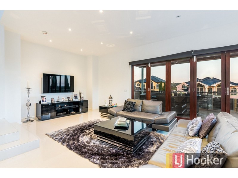 1 The Maples, Narre Warren VIC 3805