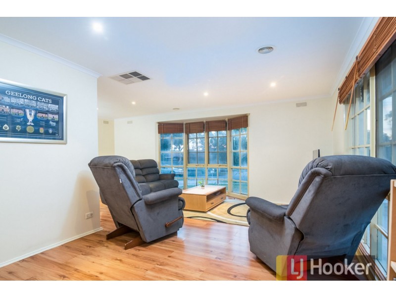 4 Sinclair Court, Hampton Park VIC 3976