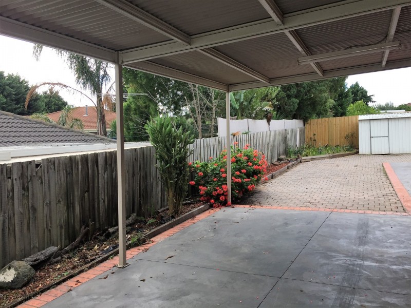 19 James Wyman Place, Hampton Park VIC 3976