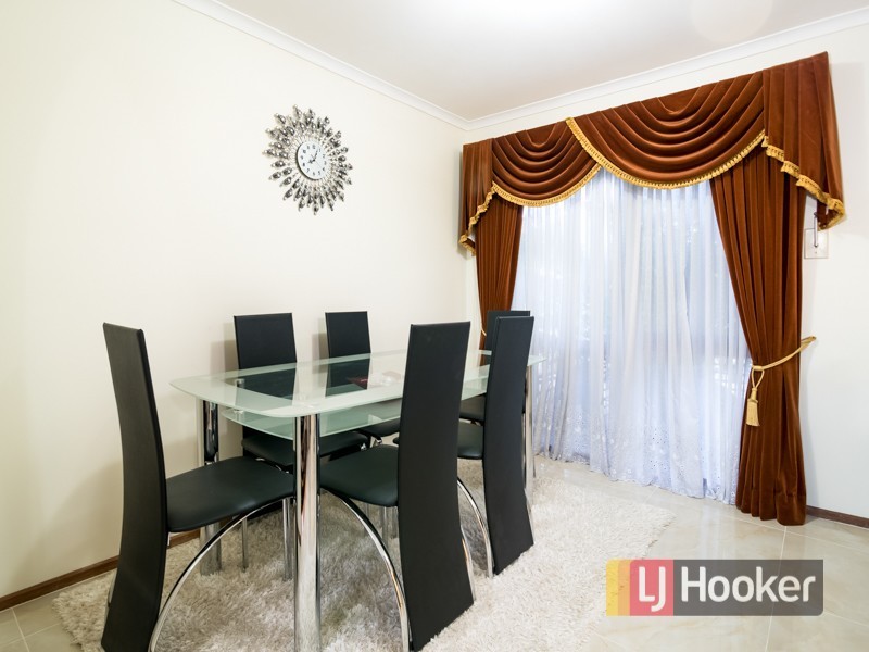 18 Cheryl Court, Hampton Park VIC 3976