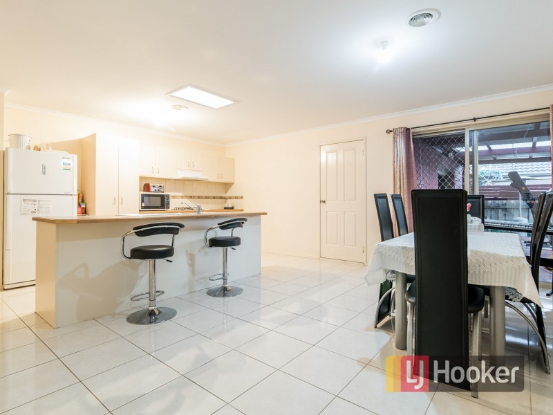 15 Esta Court, Carrum Downs VIC 3201