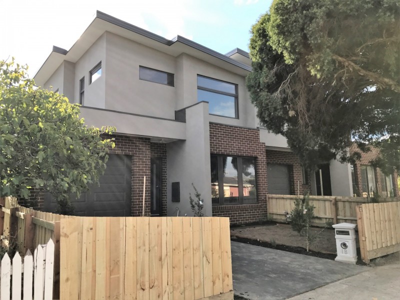 1B Carson Street, Dandenong VIC 3175