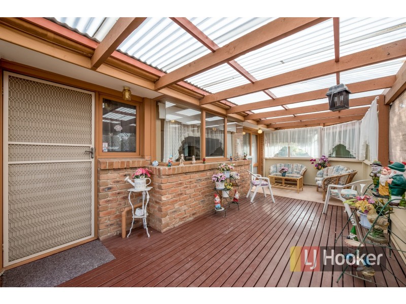 11 Kerrison Drive, Hampton Park VIC 3976