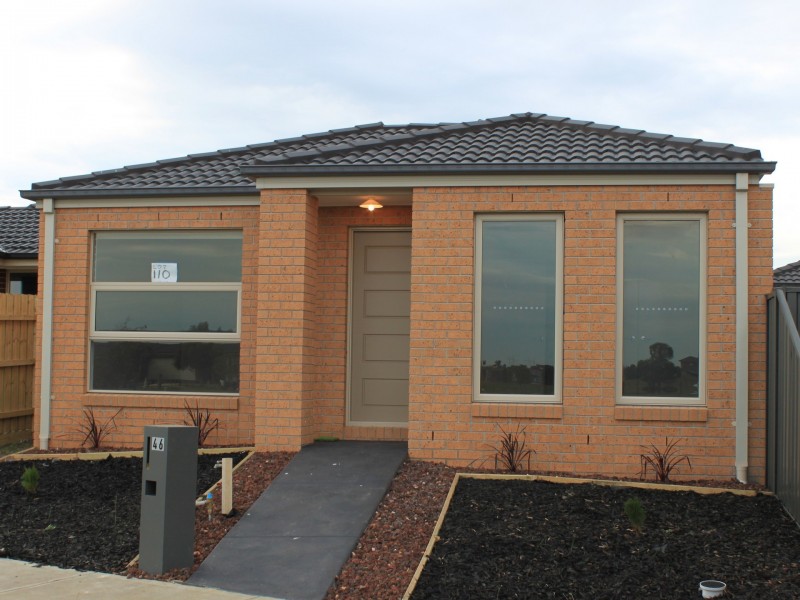 46. Parklink Drive, Cranbourne East VIC 3977