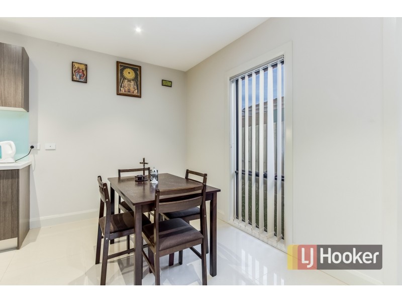 1B Alma Road, Hampton Park VIC 3976