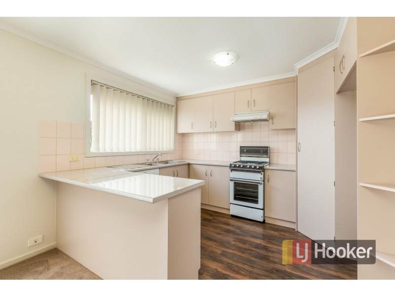 Unit 2/30 Huntington Drive, Hampton Park VIC 3976
