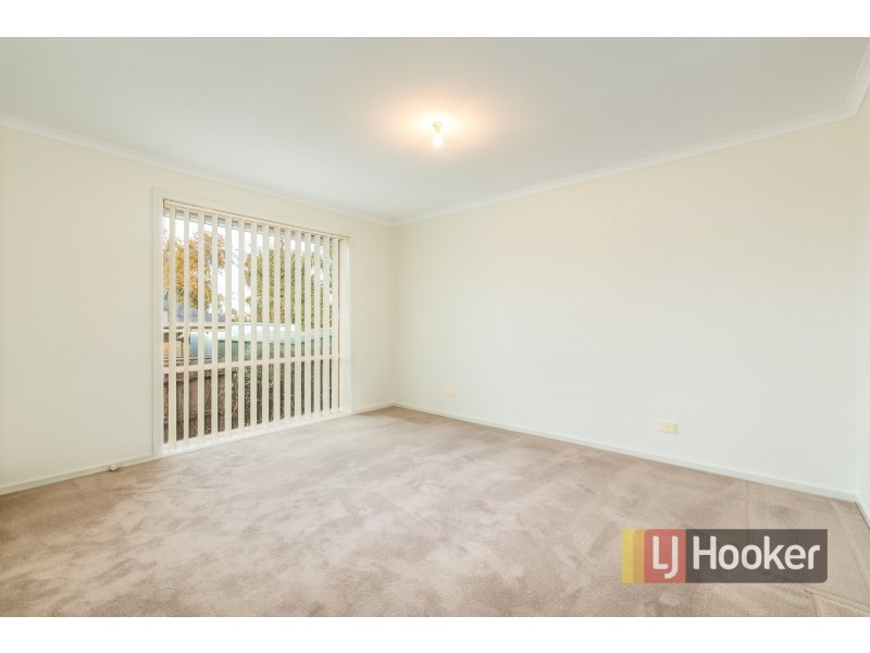 Unit 2/30 Huntington Drive, Hampton Park VIC 3976