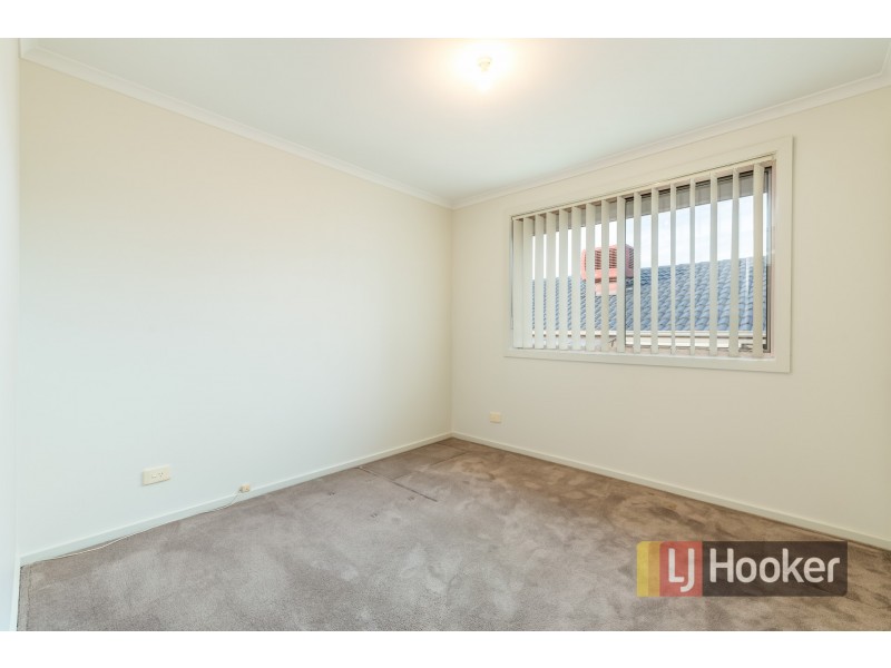 Unit 2/30 Huntington Drive, Hampton Park VIC 3976