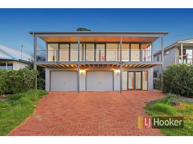 18 The Esplanade, Corinella VIC 3984