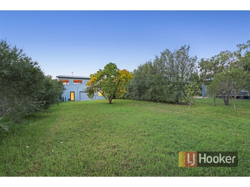 18 The Esplanade, Corinella VIC 3984