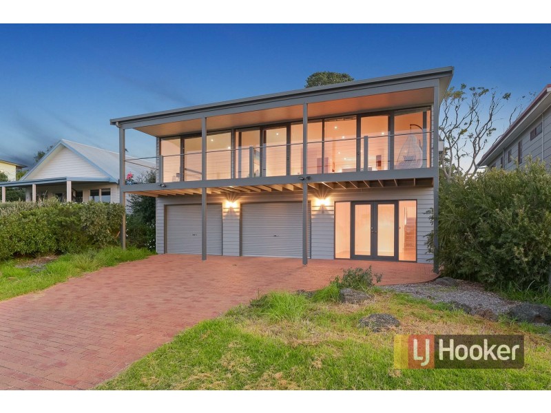 18 The Esplanade, Corinella VIC 3984