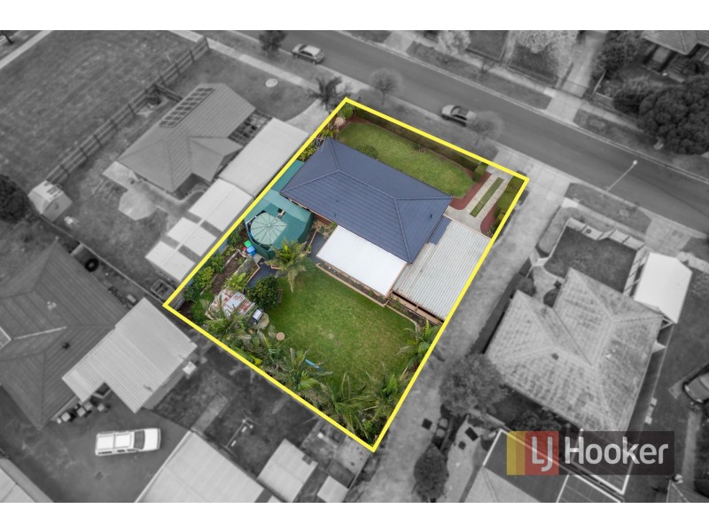 64 Millswyn Avenue, Hampton Park VIC 3976