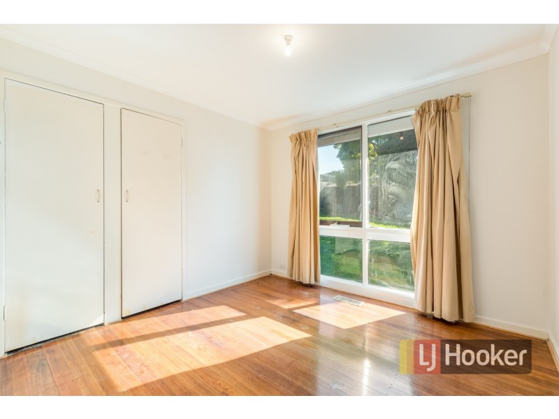 8. Hanover Court, Endeavour Hills VIC 3802