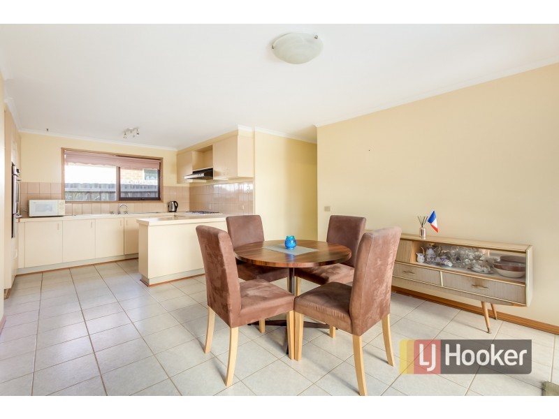 15 Garfield Court, Hampton Park VIC 3976