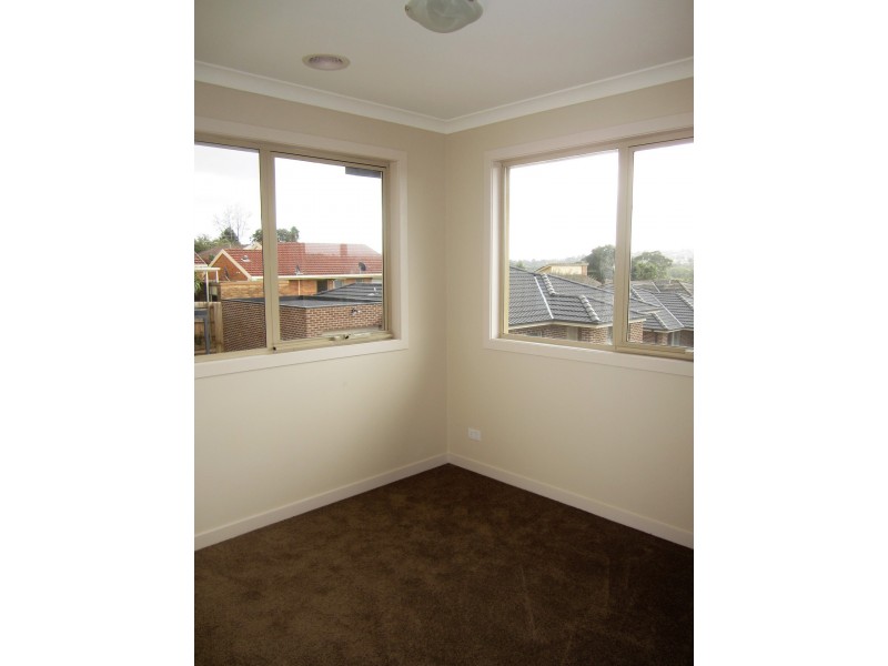 10/57 Frawley Road, Hallam VIC 3803