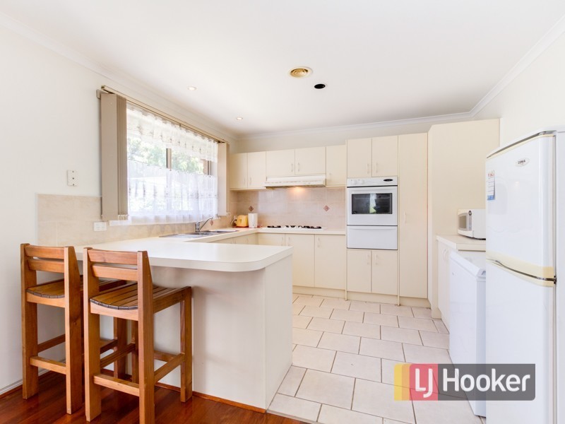10 Bluegum Way, Hampton Park VIC 3976